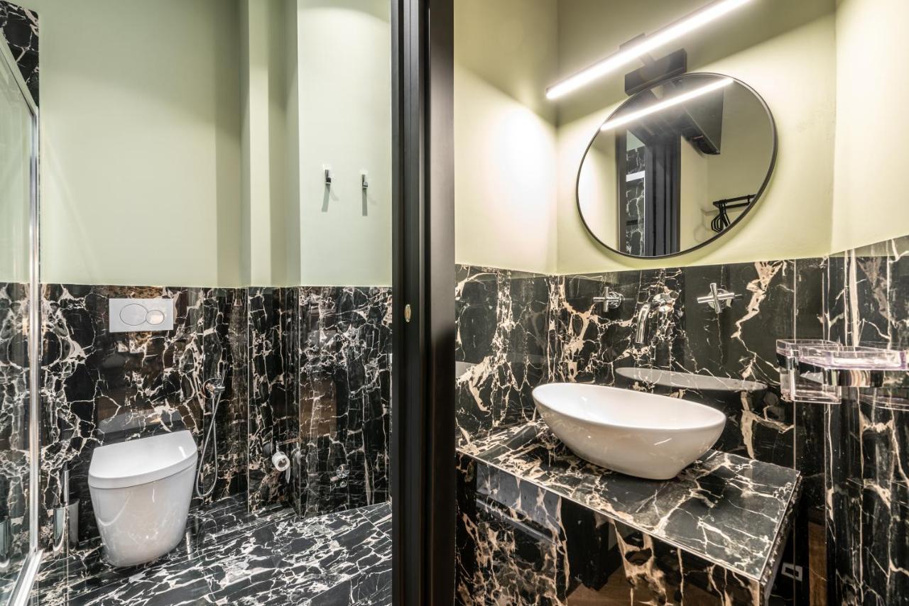 The Couper Castello Hotel Milano Exterior foto