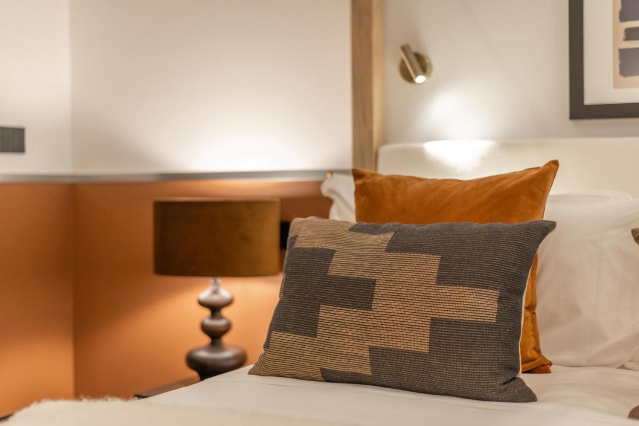 The Couper Castello Hotel Milano Exterior foto